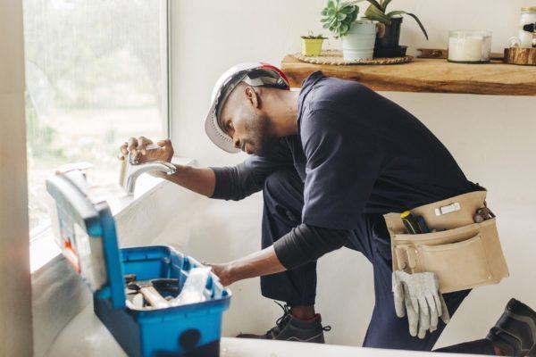 Sink Repair in Kansas City thumbnail